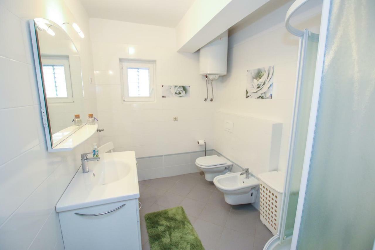 Apartman Mila Apartment Porec Ngoại thất bức ảnh